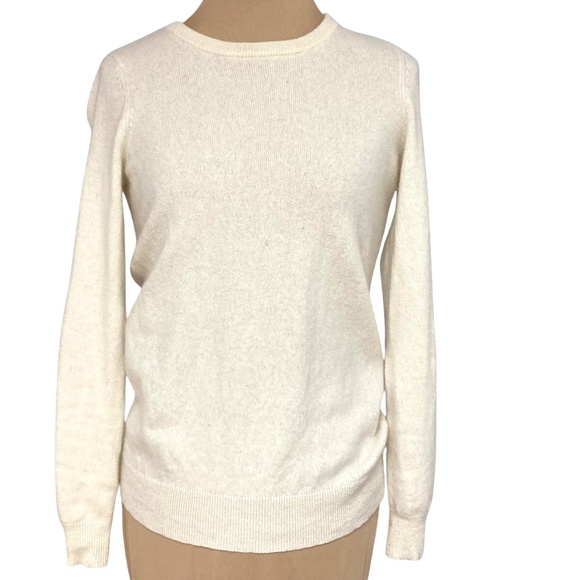 sweater BLOOMINGDALES cashmere XS/S cream crew neck pullover classic preppy - Picture 1 of 10